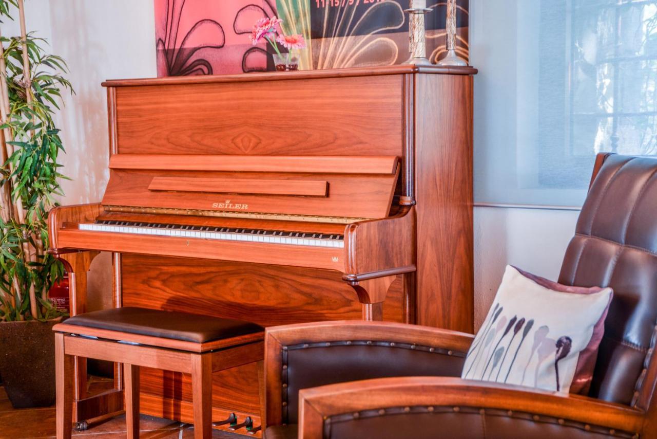 Varos Village Boutique Hotel 外观 照片